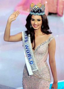 Manushi Chillar