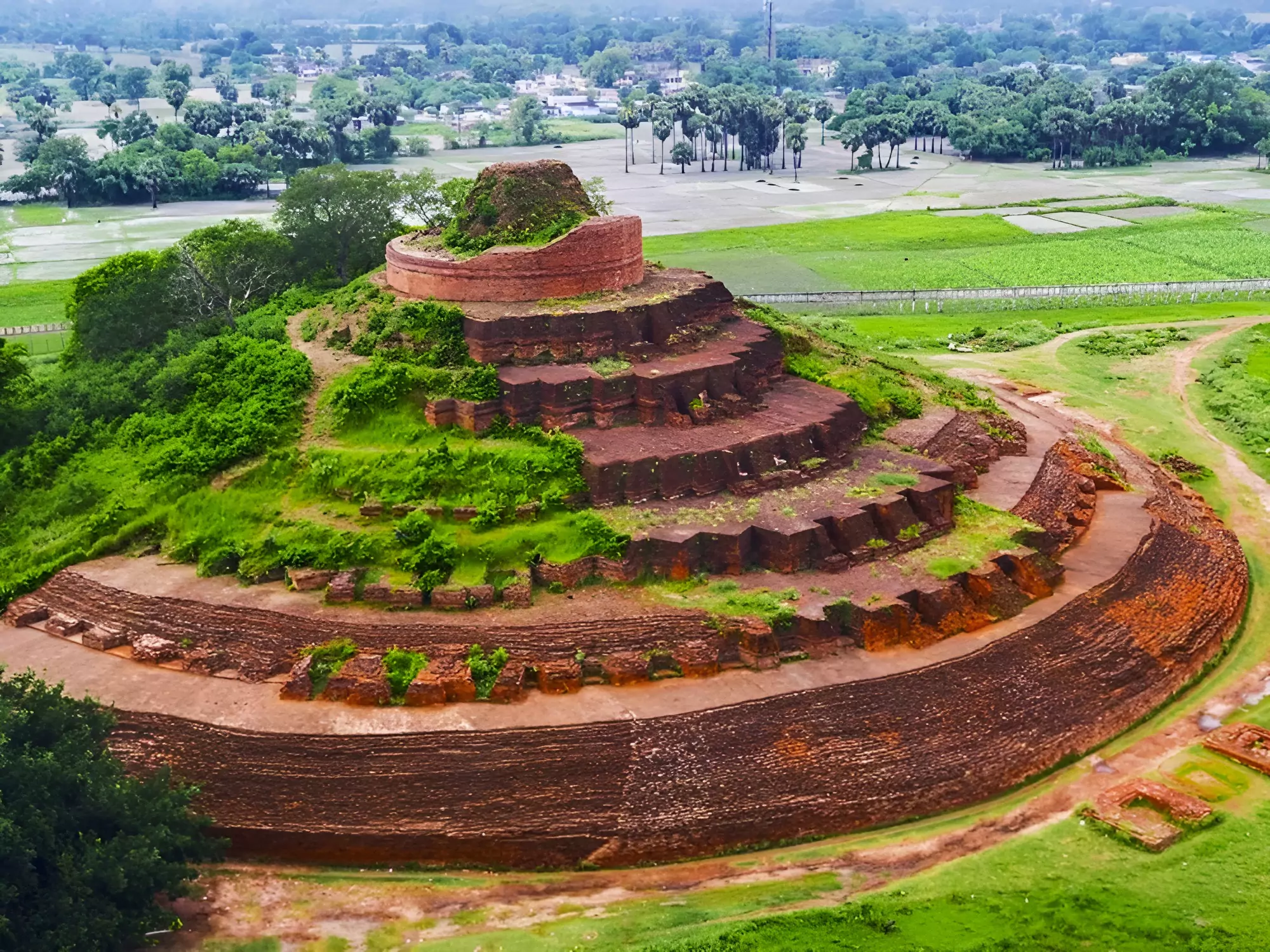 Kesariya Stupa