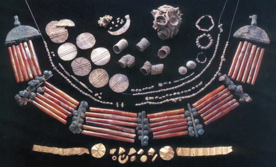 Beadwork and Jewellery items