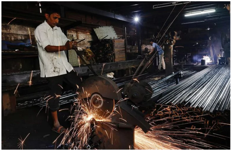 Industrial output grew 4.8% in July