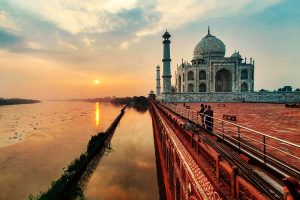 taj-mahal on yamuna river